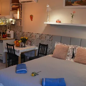 Garden Nowa 5 Dzielnica Apartament