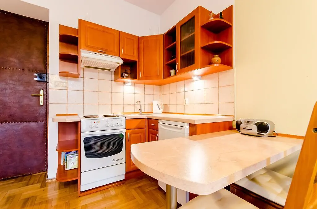 Central Krak Apartments - Studios Krakow 0*,  Poland