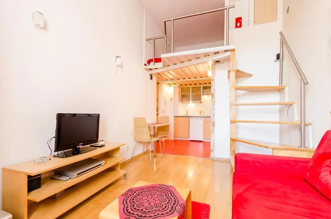 Central Krak Apartments - Studios 크라쿠프