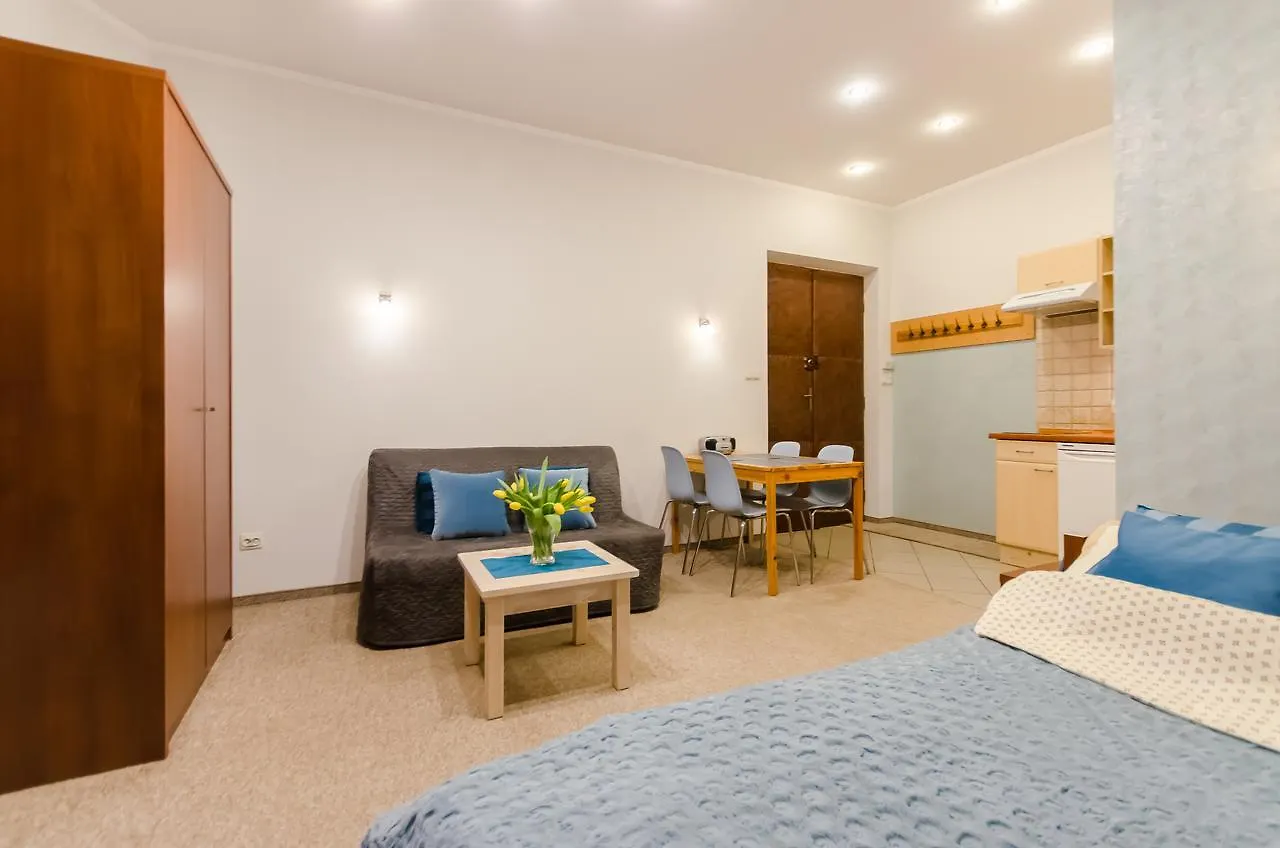 Central Krak Apartments - Studios 크라쿠프
